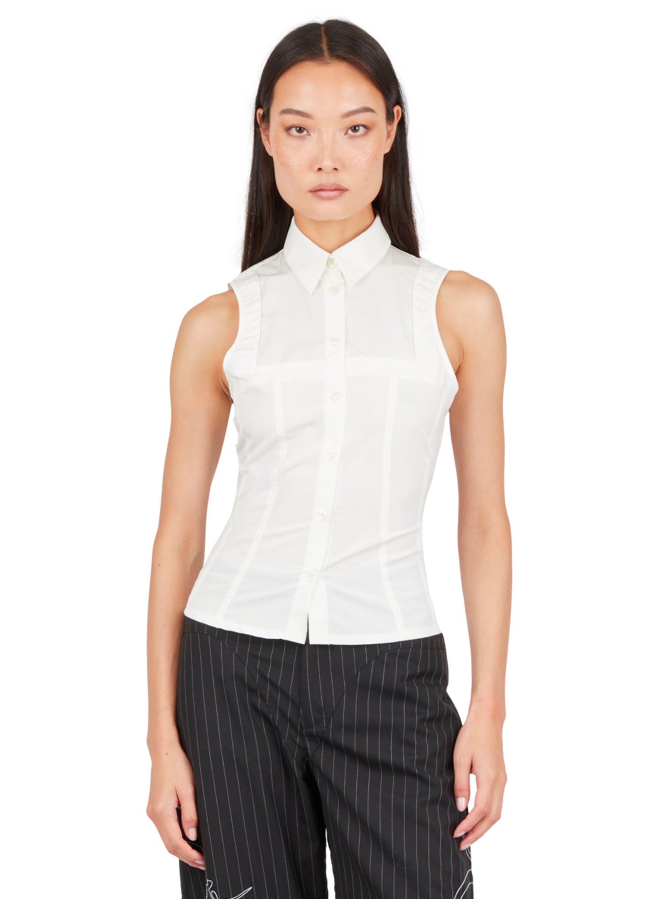 SLEEVELESS BUTTON-UP TOP