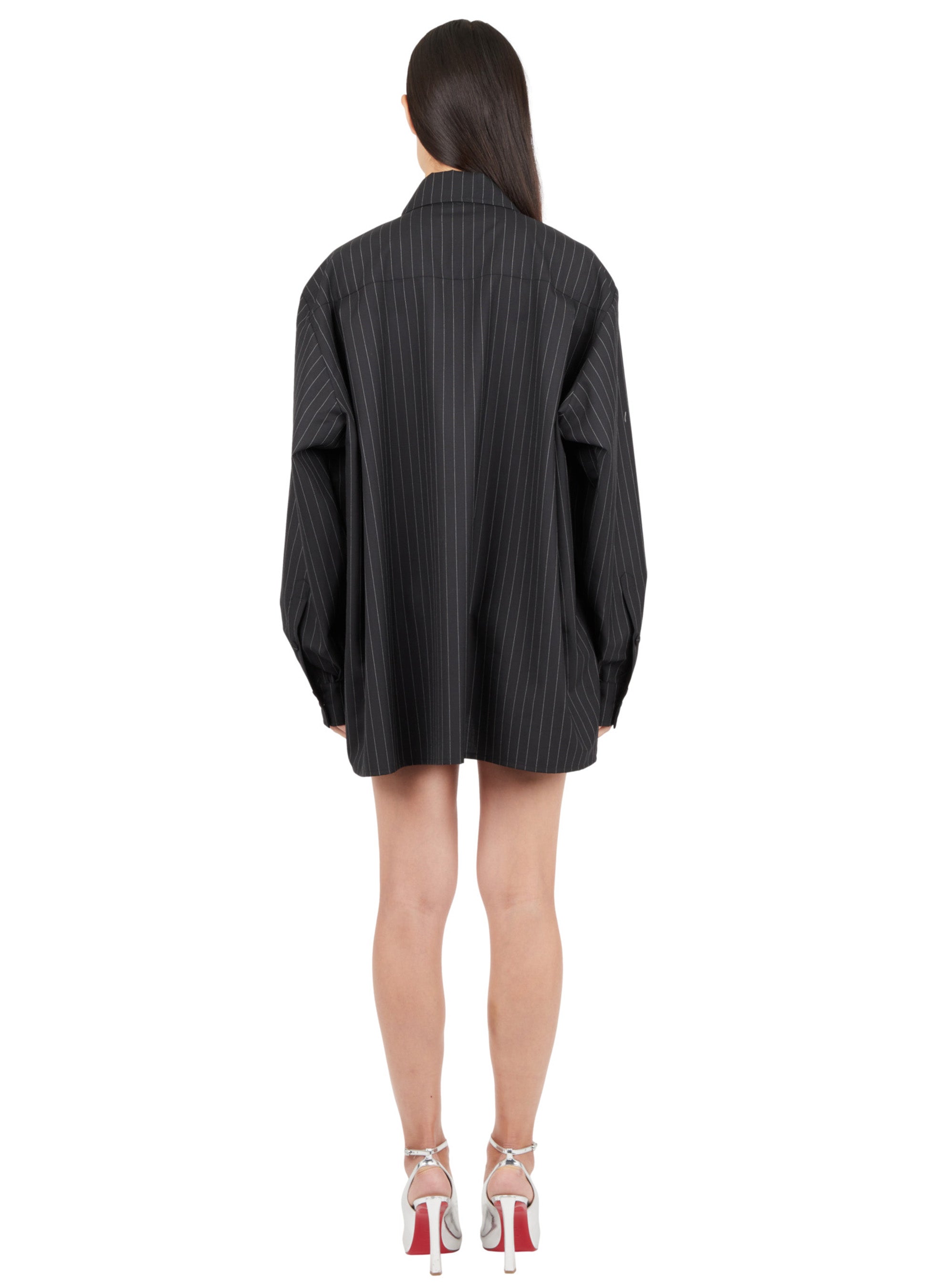 OVERSIZED BUTTON UP SHIRT