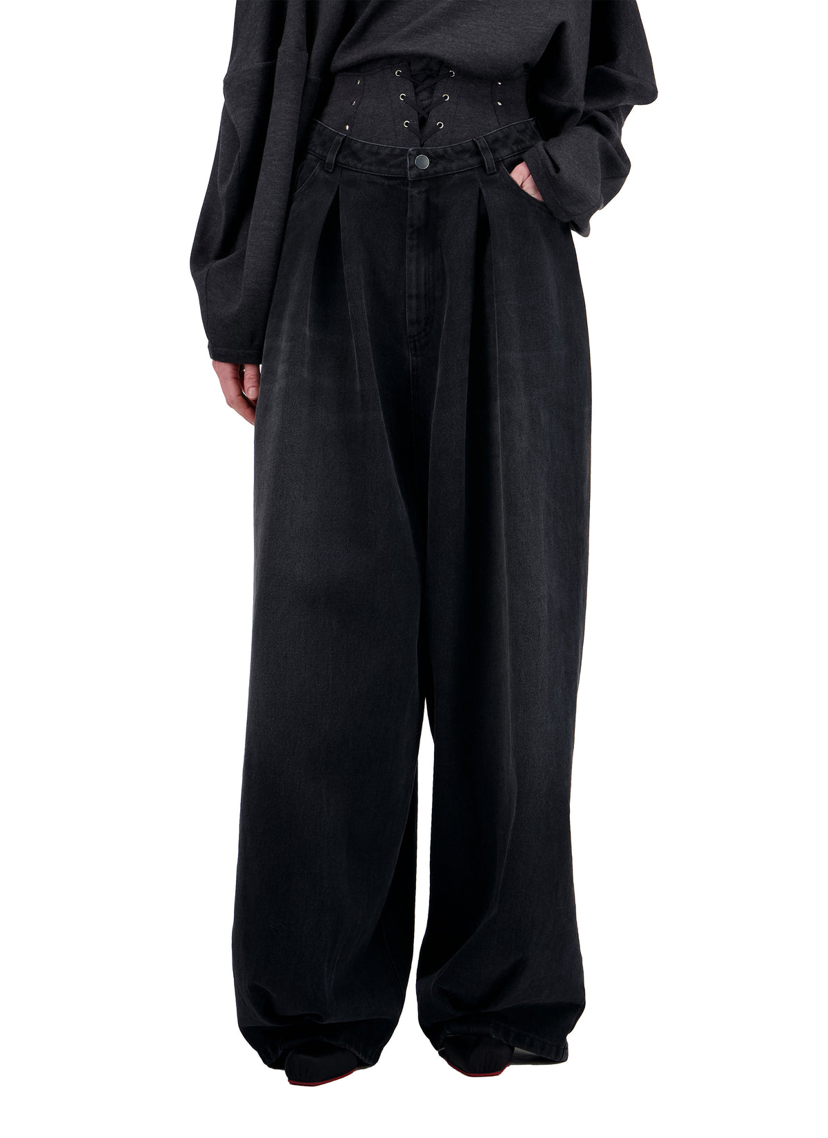 BOYISH OVERSIZE DENIM WITH BACK LACES